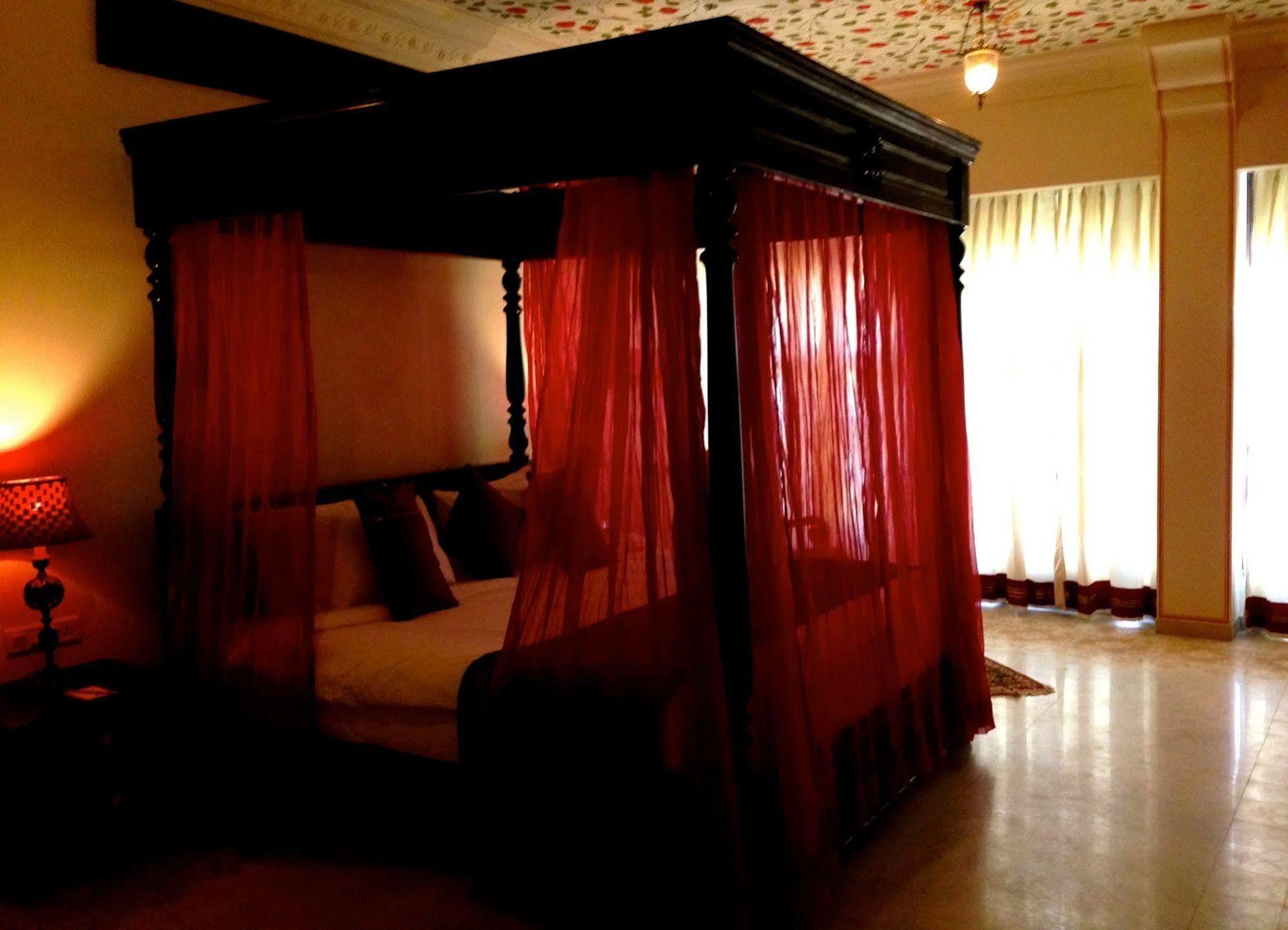 Treehouse Anuraga Palace Hotel Sawai Madhopur Ngoại thất bức ảnh